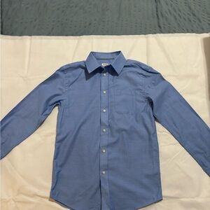 Boys Cat and Jack long sleeve blue button  down shirt size 12/14